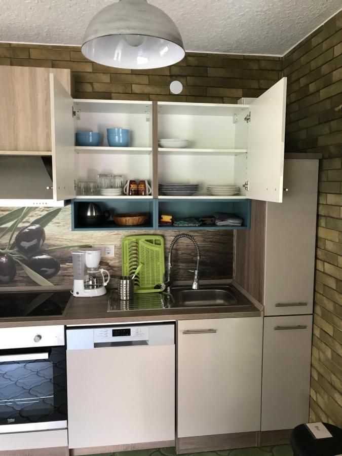 Moselina Ferienwohnungen Санкт Алдегунд Екстериор снимка